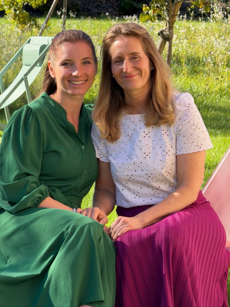 Michaela in conversation with a community member